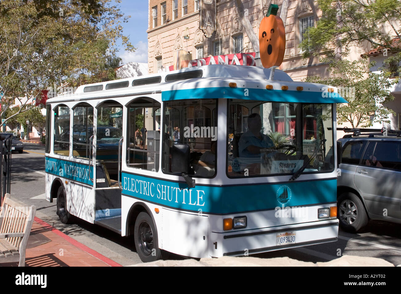 Electric Shuttle Bus Santa Barbara California USA Stock Photo - Alamy
