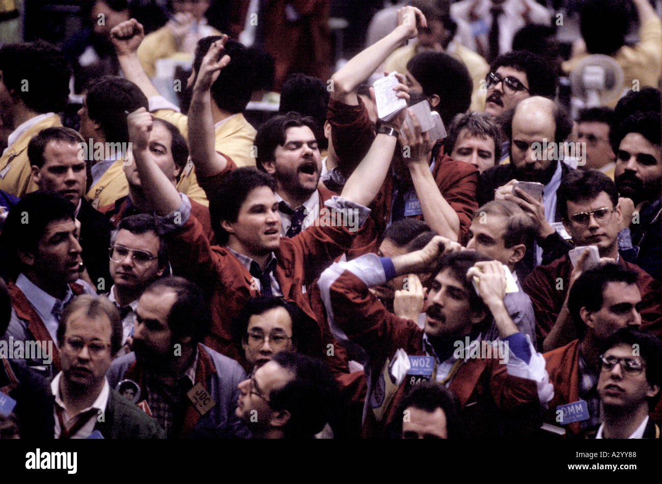 Traders on the trading floor at the Chicago money and commodities futures market Stock Photo
