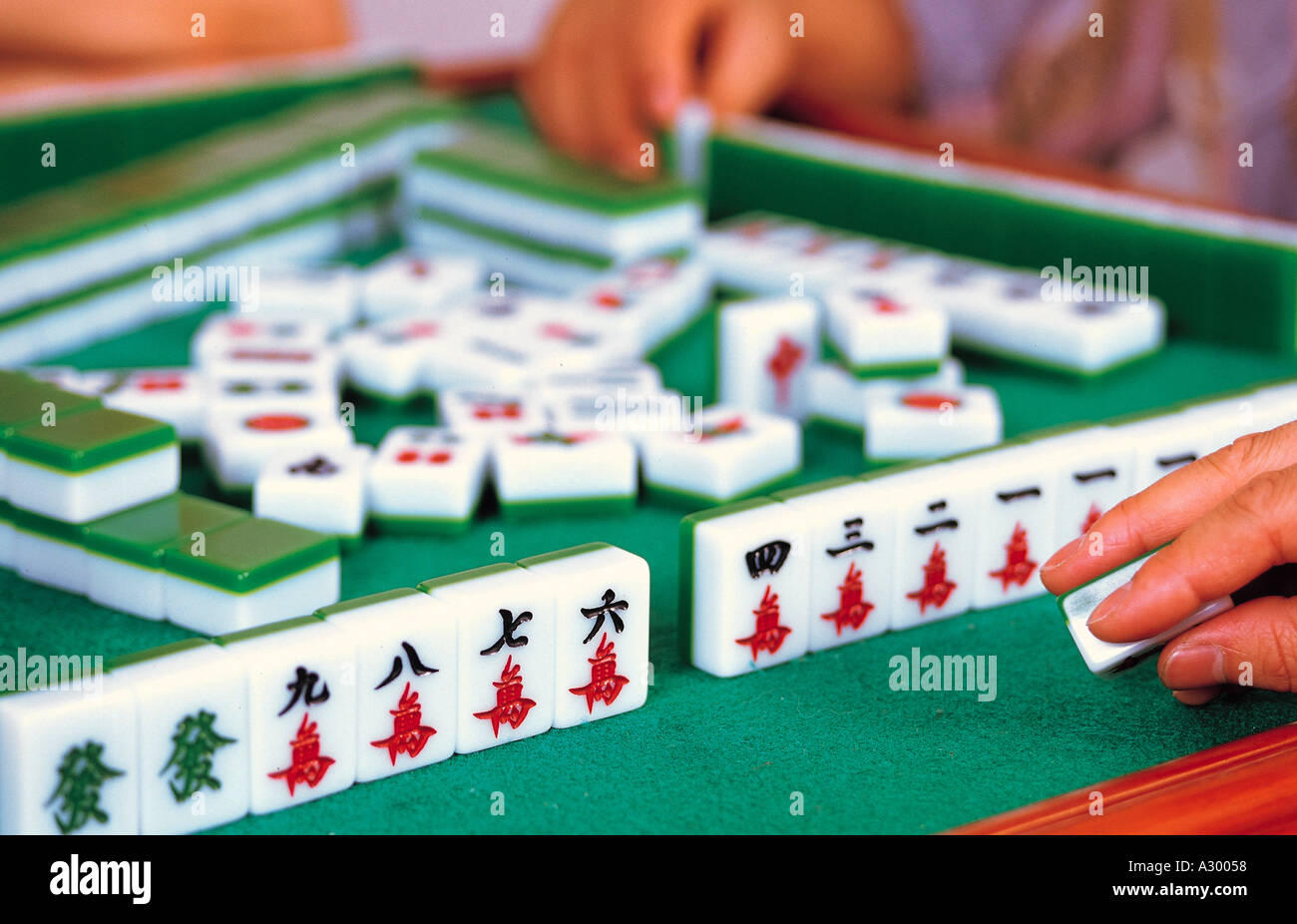 Free online mahjong games hi-res stock photography and images - Alamy