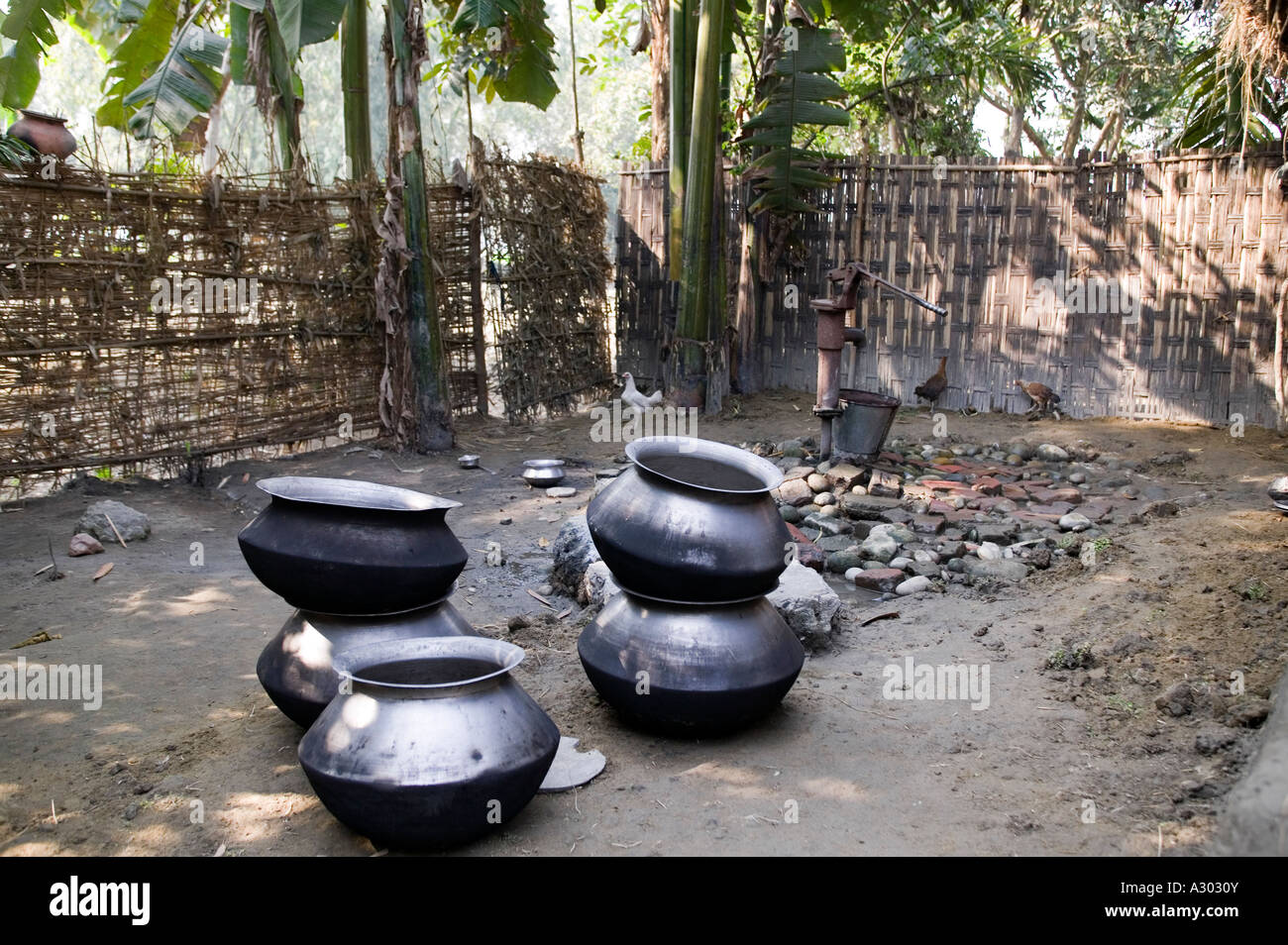 Cooking pots in the yard in northern Bangladesh Stock Photo Alamy