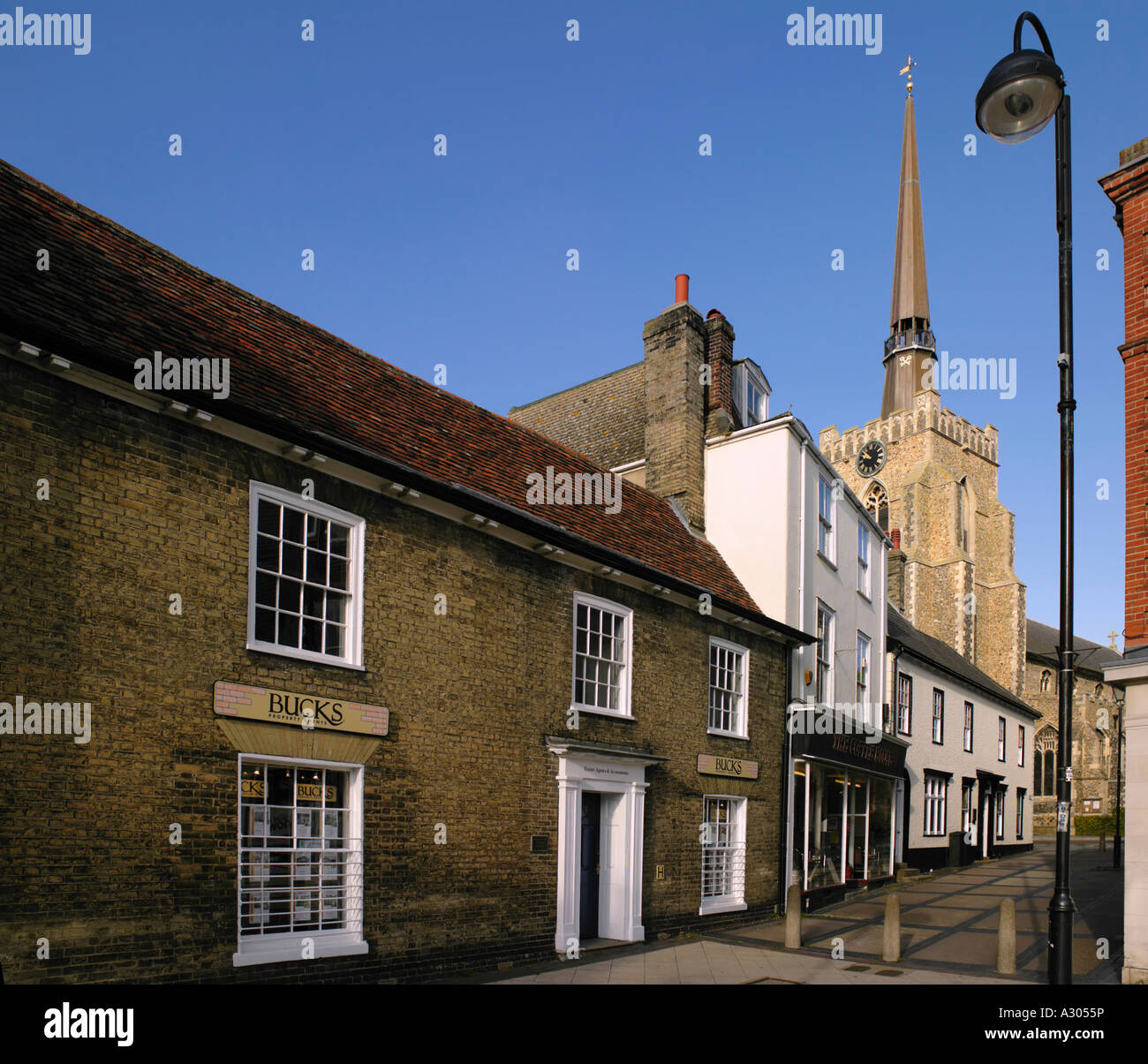 Stowmarket Market place and alleyway leading up to chruch of St Peter
