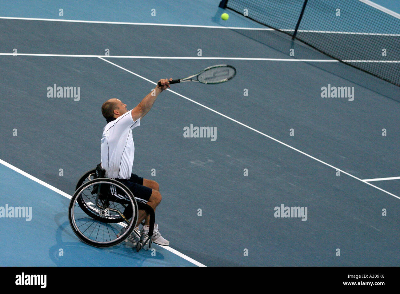 Mens tennis paralympics wheelchair tennis hires stock photography and