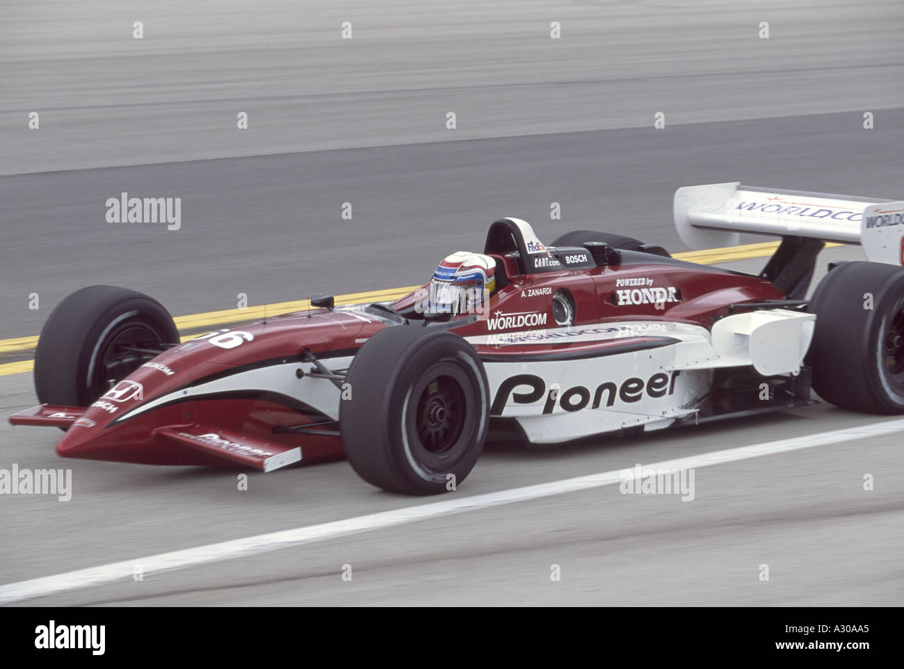 Alex Zanardi races at the Milwaukee Mile 2001 Stock Photo