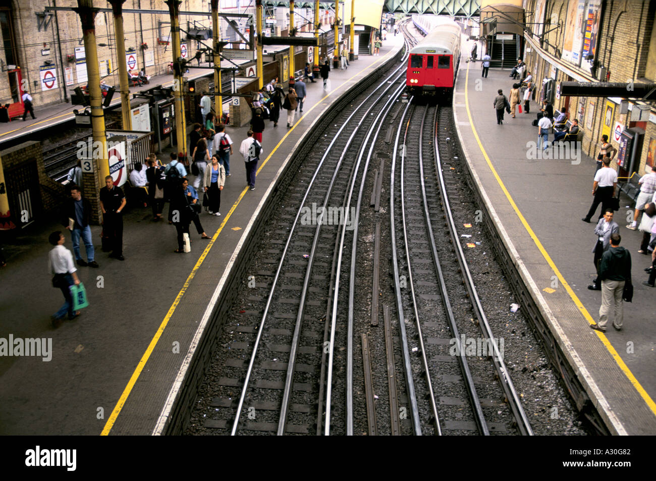 farringdon underground station london Stock Photo Alamy