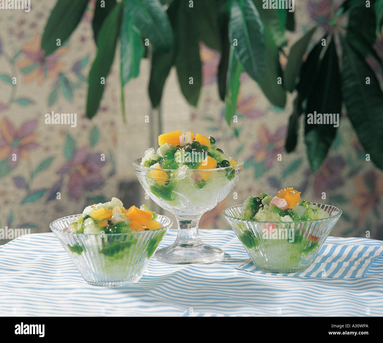 Ice cream fruits dessert hi-res stock photography and images - Alamy