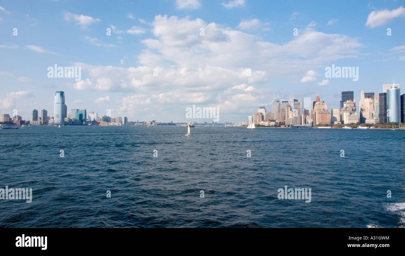 Hudson River Atlantic Ocean confluence in New York harbour (harbor) Stock Photo