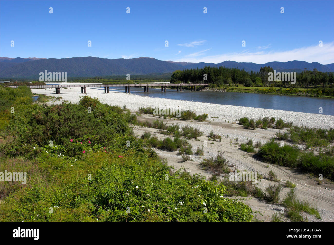 Ahaura river hires stock photography and images Alamy
