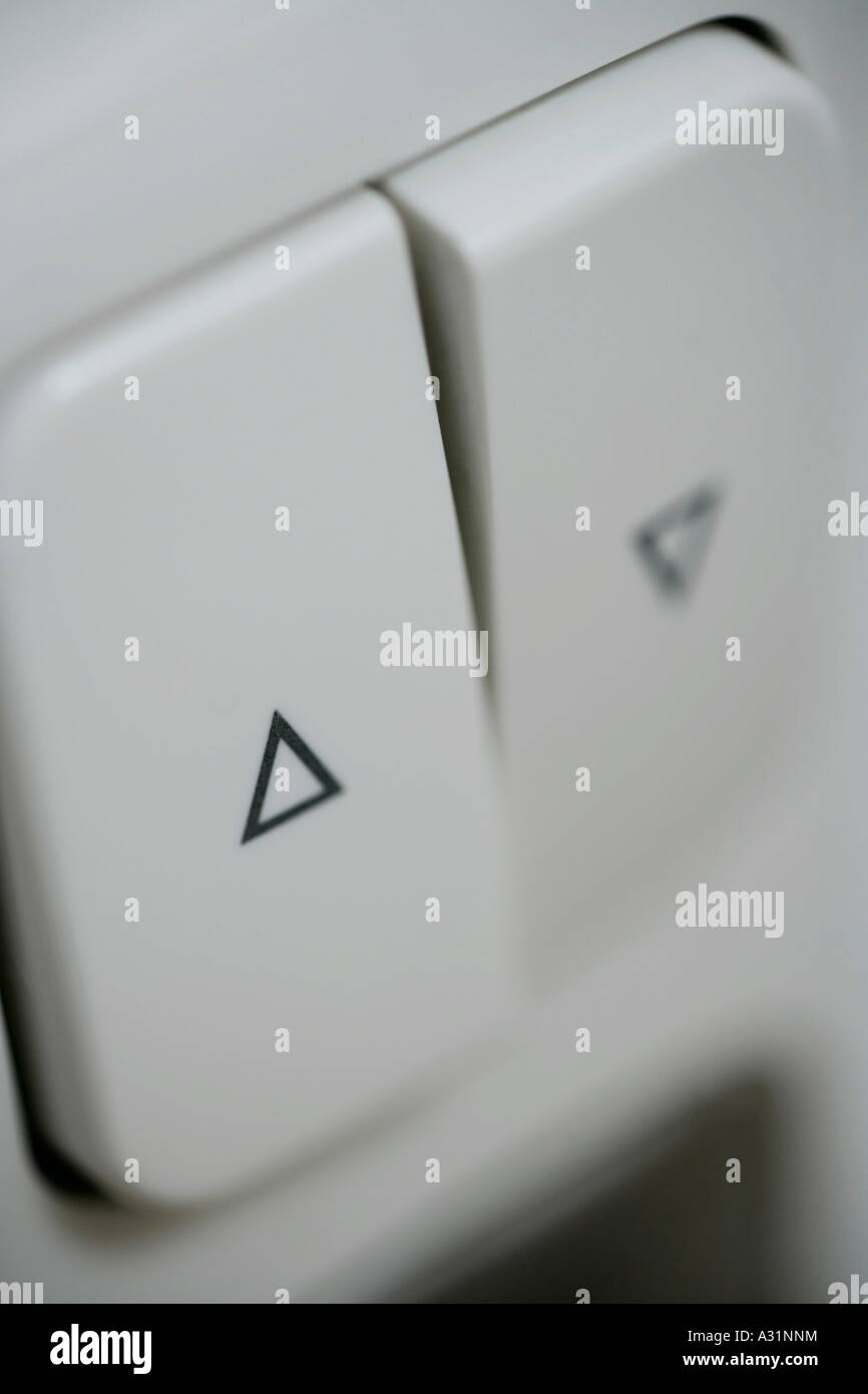 Double side arrow hi-res stock photography and images - Alamy