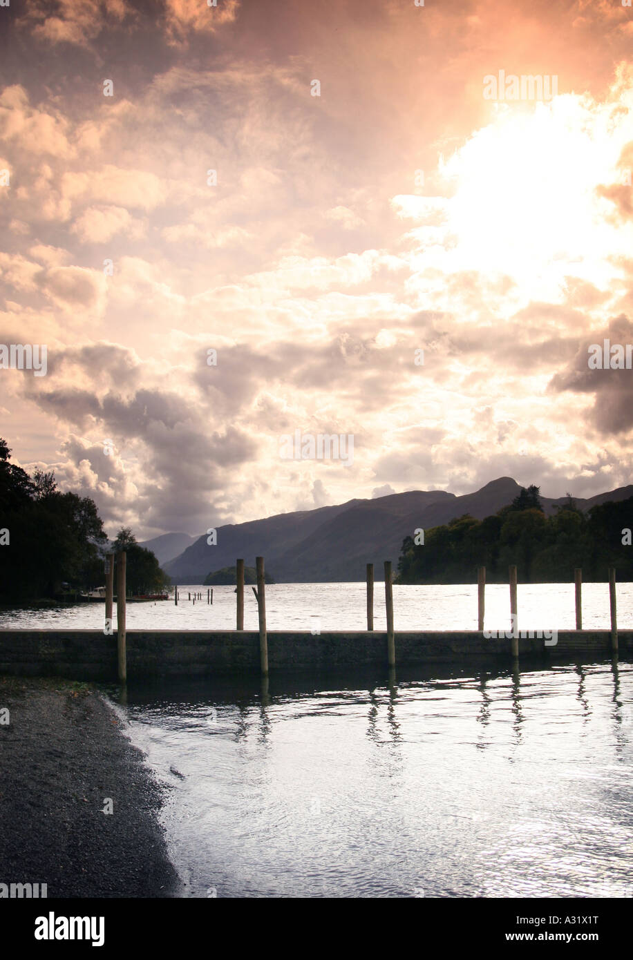 Jetty pier hi-res stock photography and images - Alamy