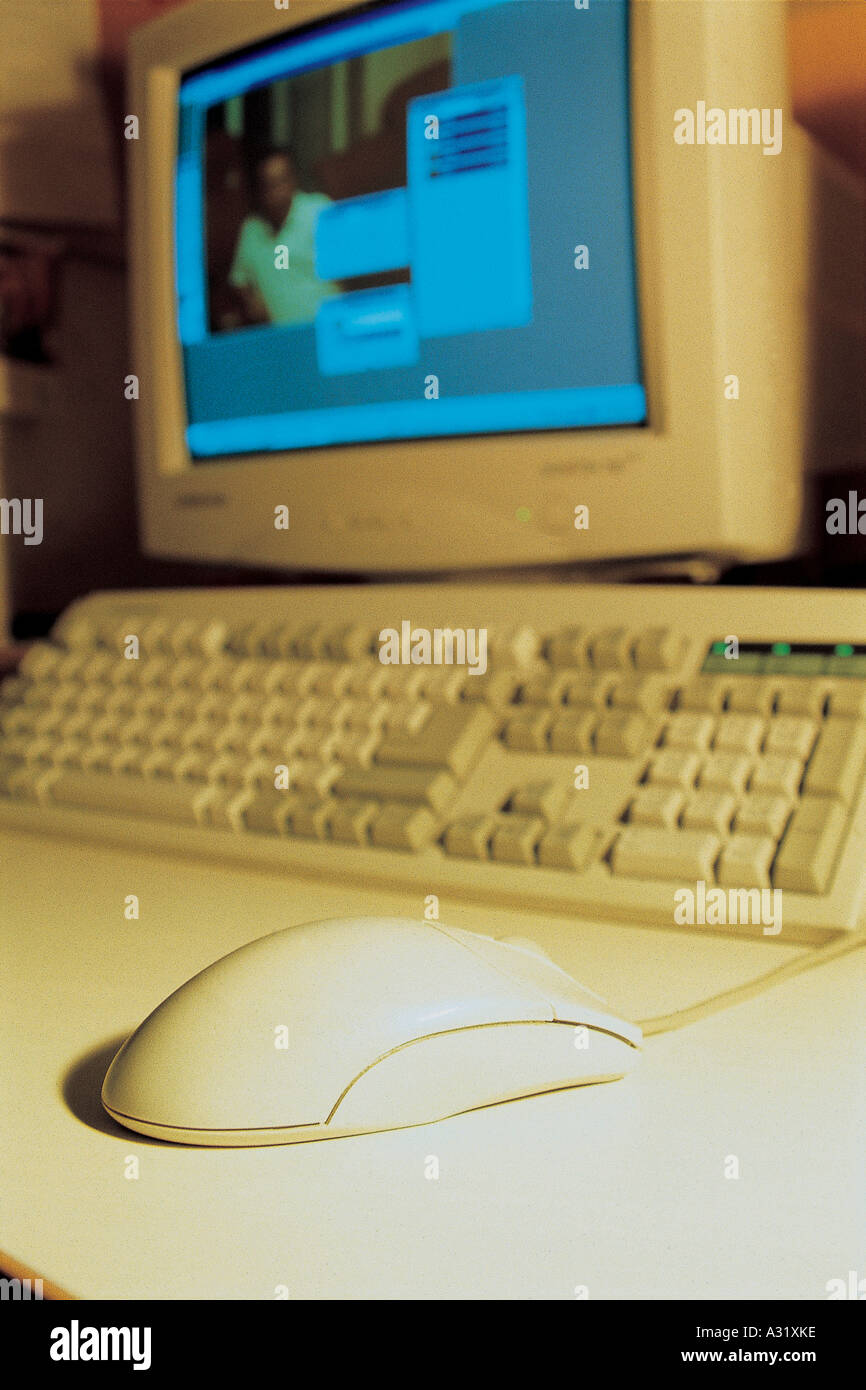 Mouse On Comp Screen Mouse and a monitor hi-res stock photography and images - Alamy