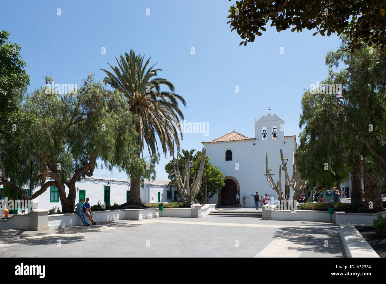 Nuestra Senora De La Caridad High Resolution Stock Photography and ...