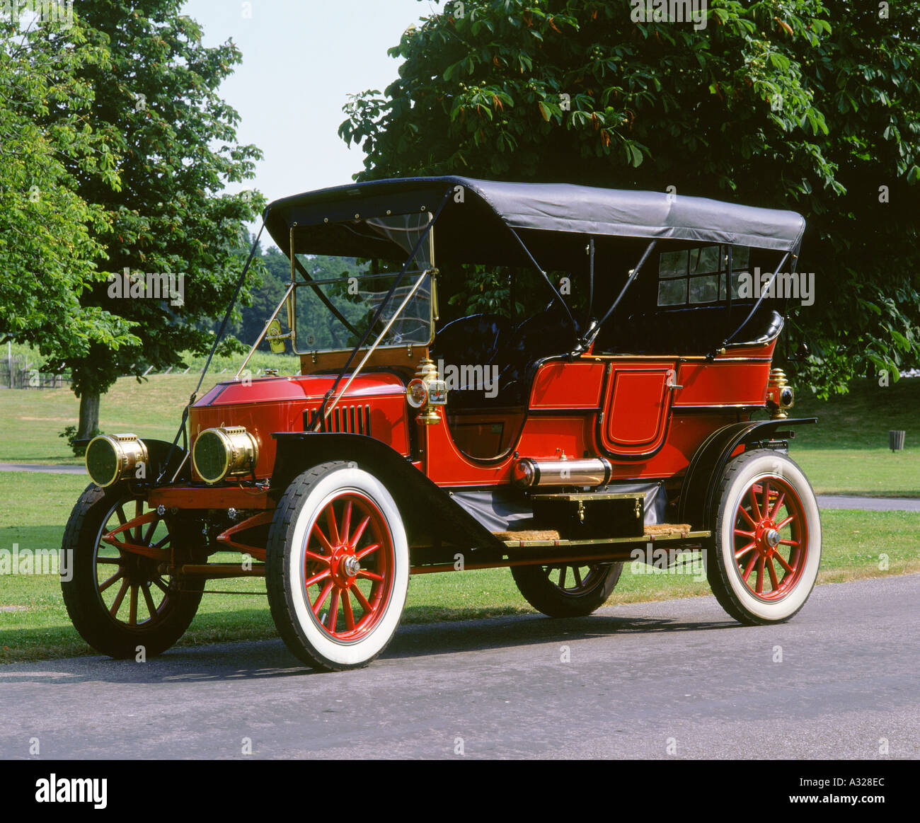 1910 Stanley Steamer