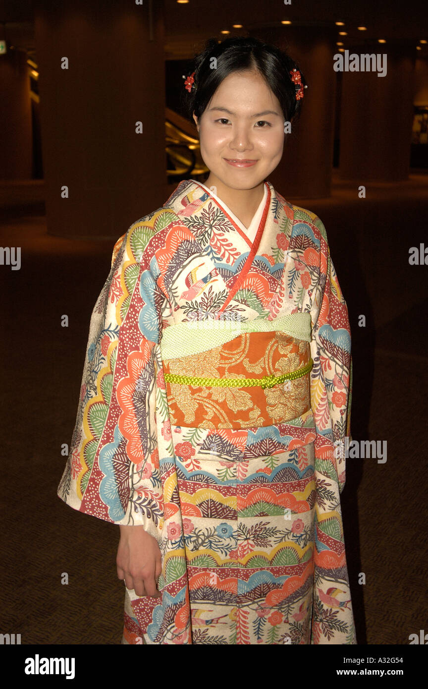 Japanese girl wearing kimono high school graduation Tokyo Japan Stock Photo  - Alamy