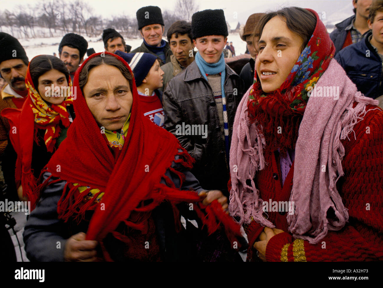 romanian gypsies transylvania 1990 Stock Photo