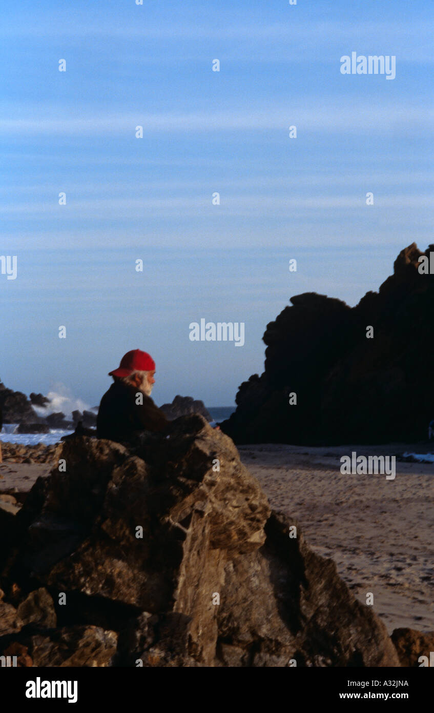 The old man and the sea Stock Photo - Alamy