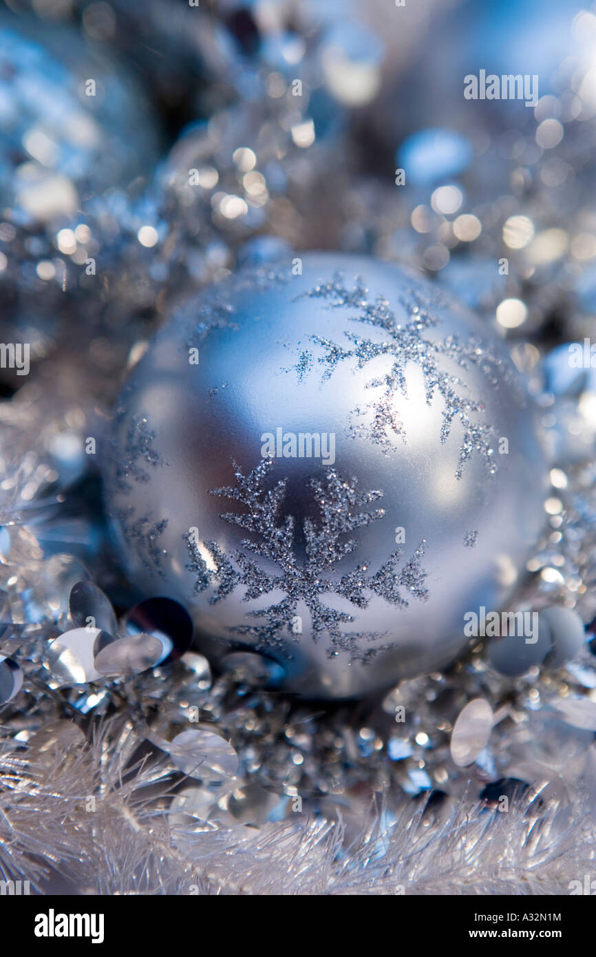 Silver baubles and tinsel Stock Photo - Alamy