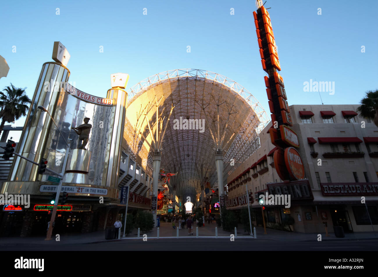 Fremont street daytime hires stock photography and images Alamy