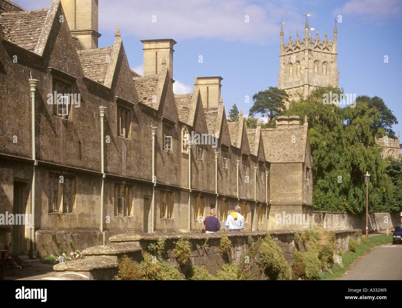 Sir Baptist Hicks Almshouses (1612) in the ancient Cotswold town of Chipping Campden, Gloucestershire Stock Photo