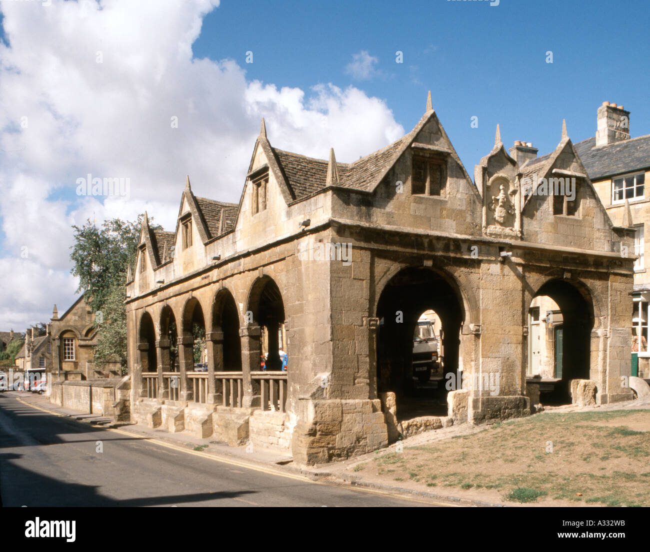 The Butter Market (built by Sir Baptist Hicks in 1627) in the ancient Cotswold town of Chipping Campden, Gloucestershire Stock Photo