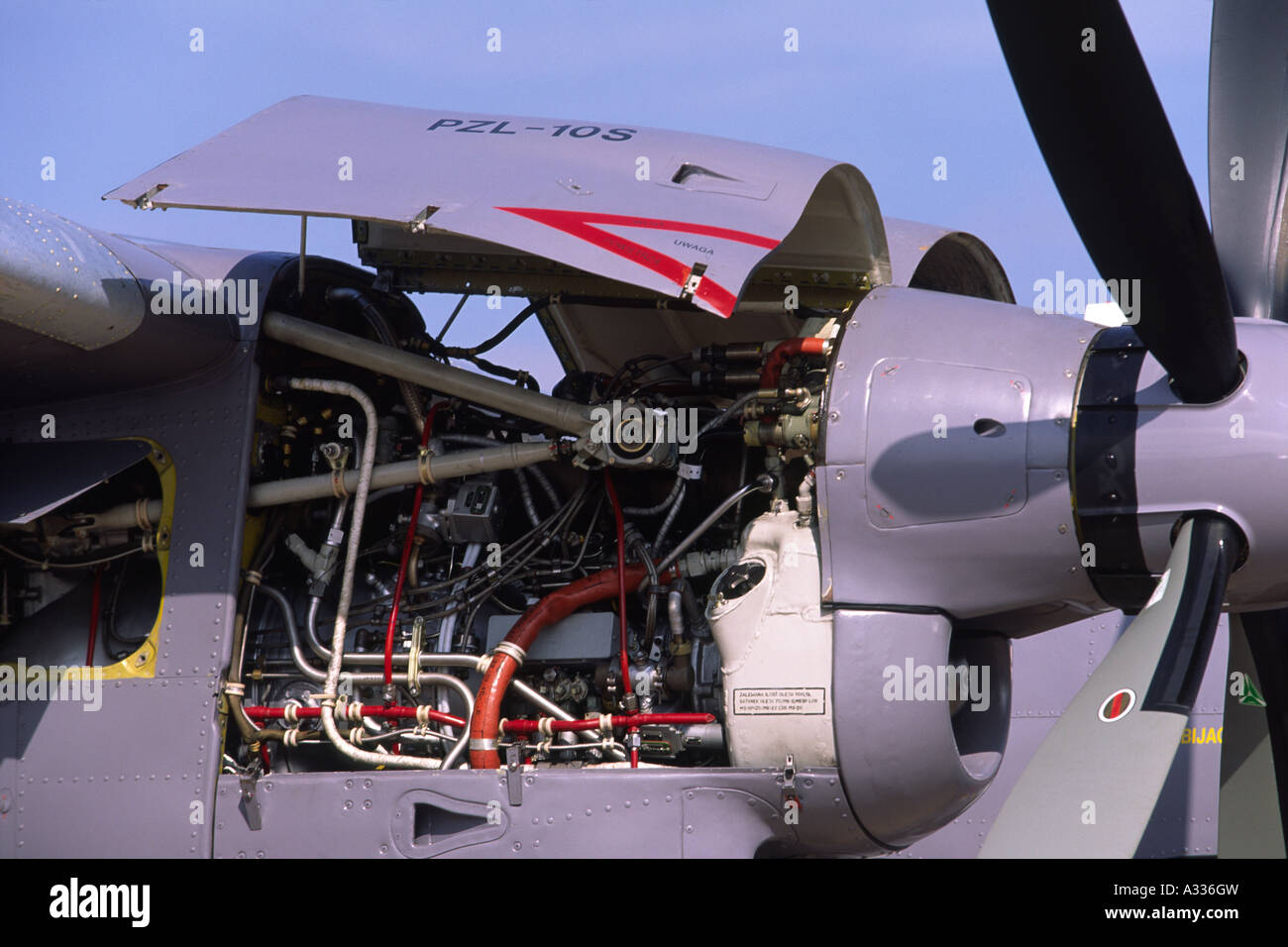 Pratt & Whitney PT6A65BPZL turboprop engine & Hartzell propeller
