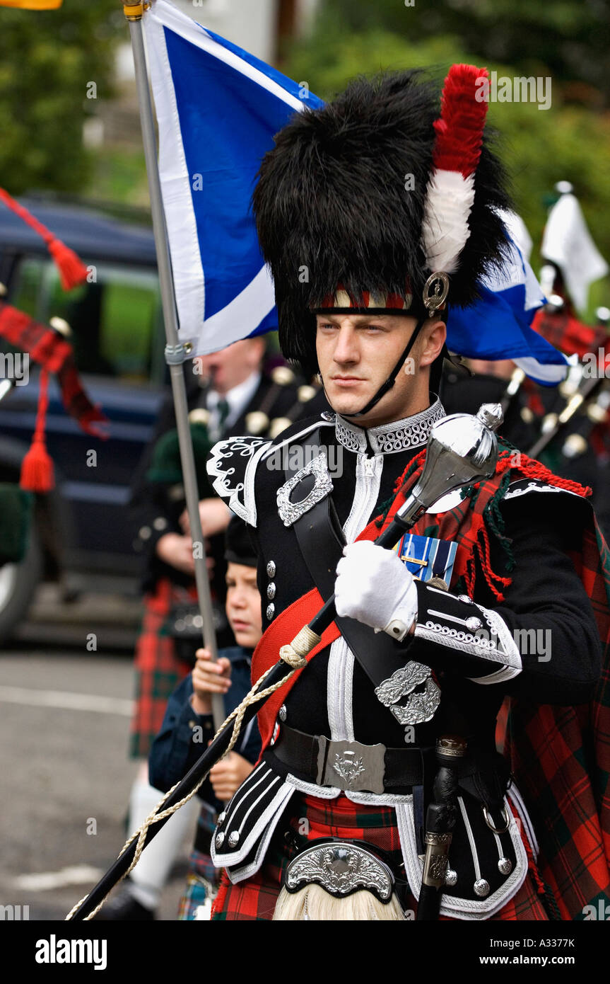 Drum Major Leading the Alloa Bowmar Bagpipe Band Killin Scotland Stock
