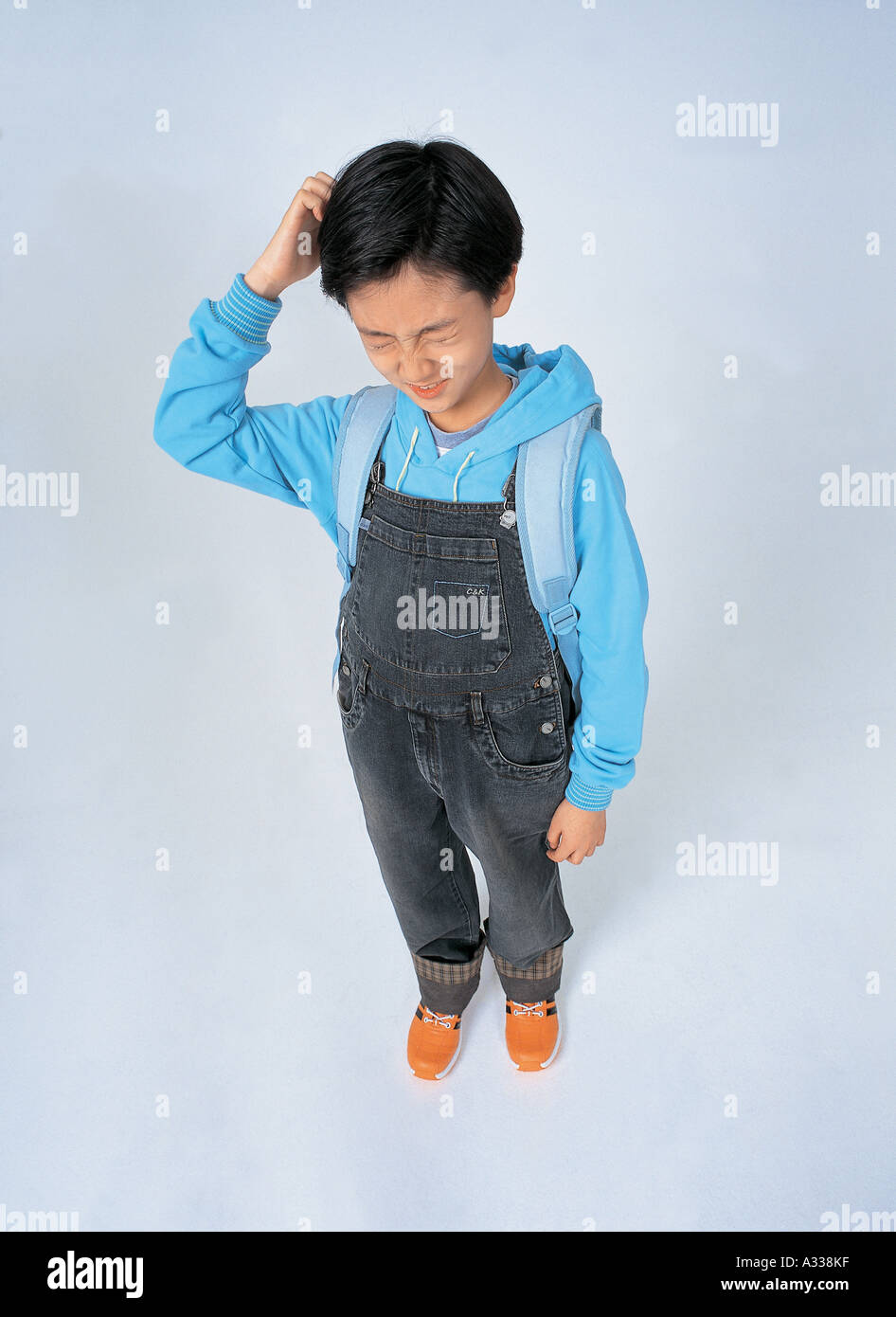Awkward children hi-res stock photography and images - Alamy