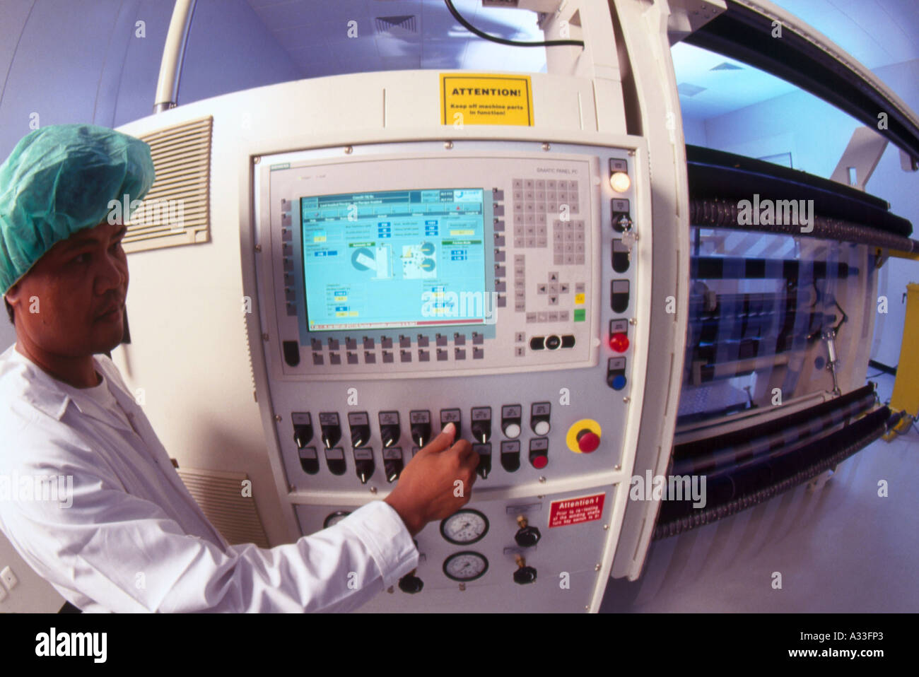 Pharmaceutical production and packaging process Stock Photo Alamy