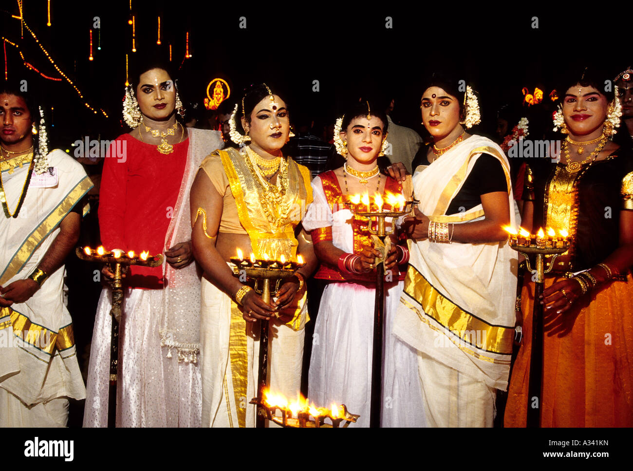 CHAMAYAVILAKKU FESTIVAL OF KOTTANKULANGARA TEMPLE IN KOLLAM KERALA