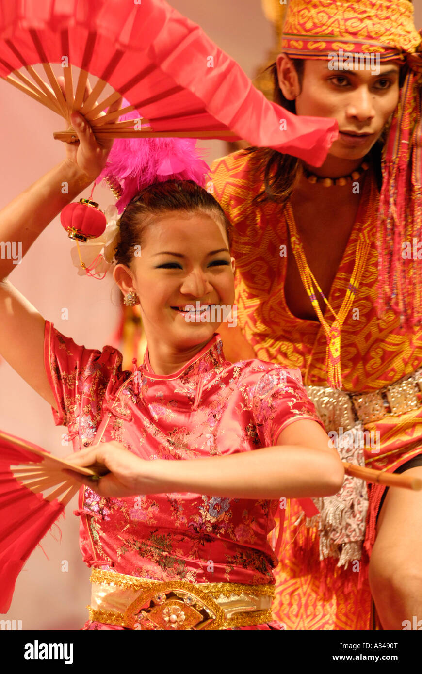 Fan dance hires stock photography and images Alamy