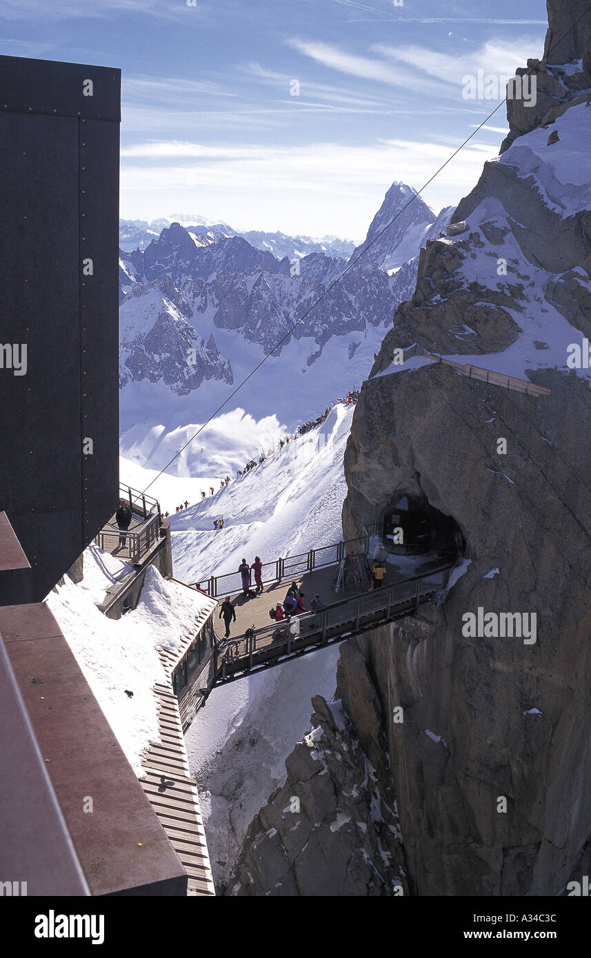 Aiguille du midi 842 hi-res stock photography and images - Alamy