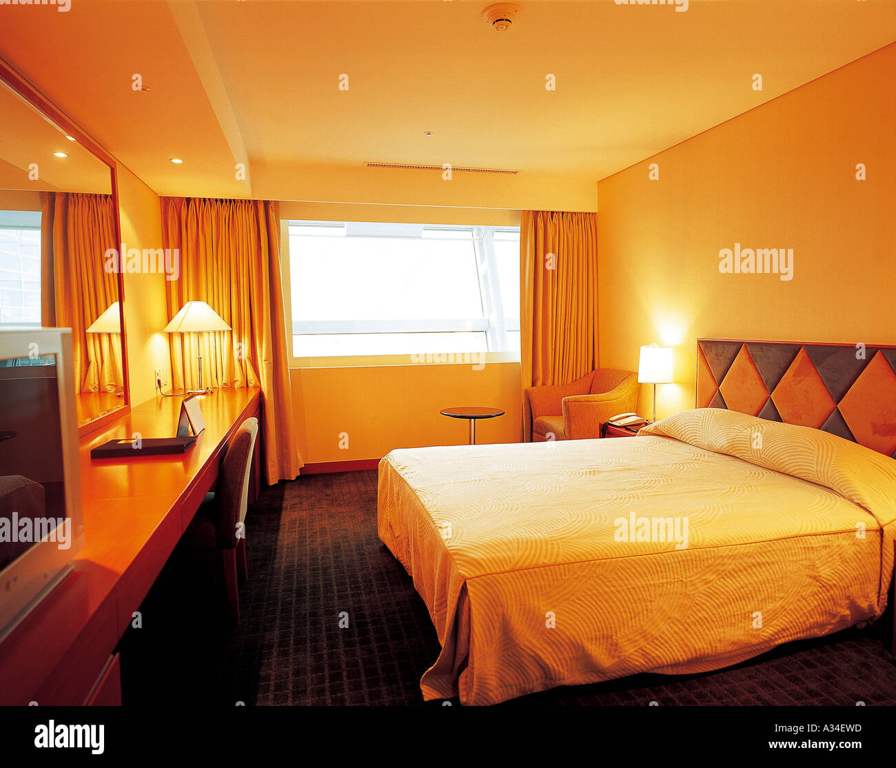Hotel guest room hi-res stock photography and images - Alamy