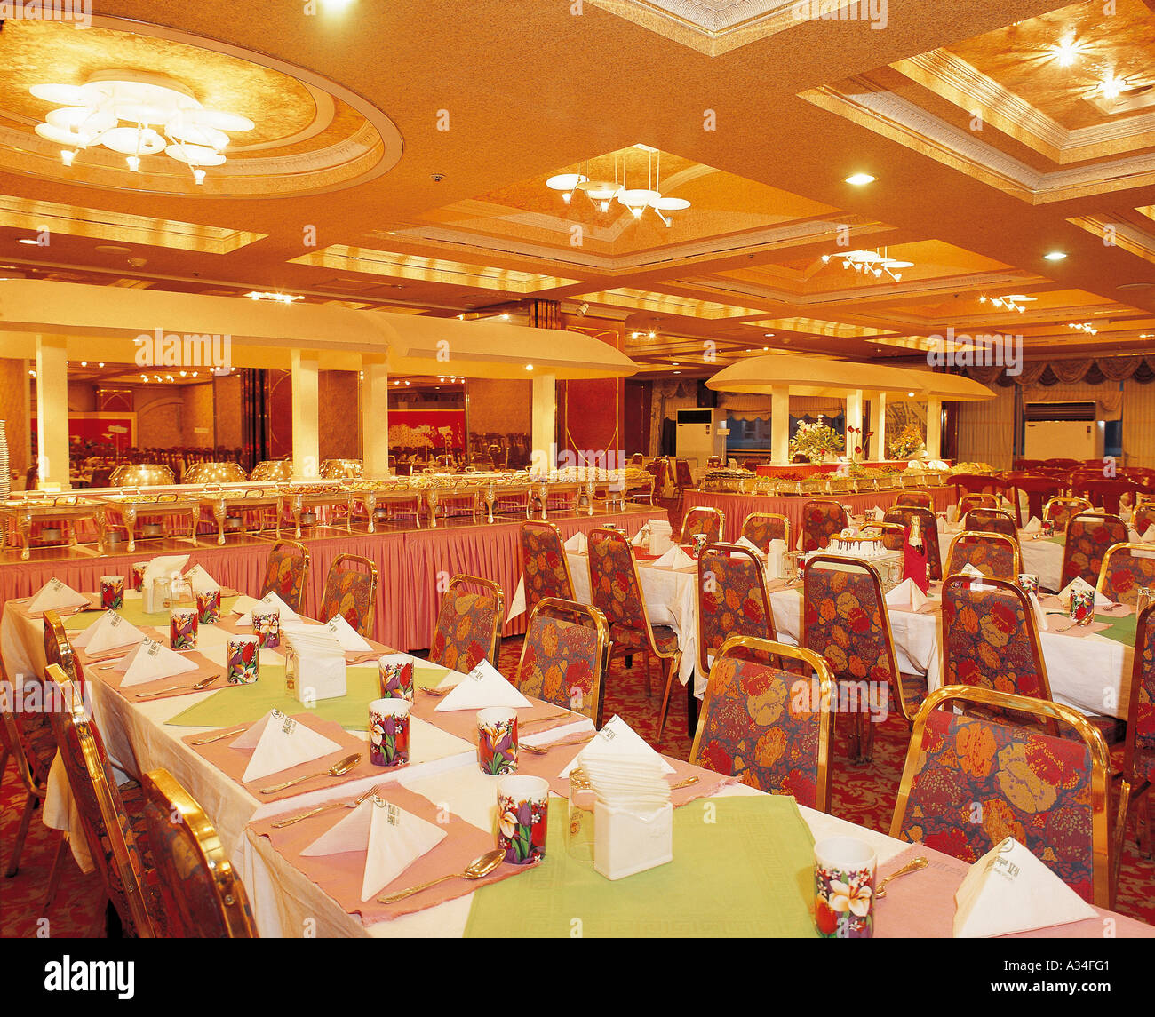 Banquet Hall Stock Photos Banquet Hall Stock Images Alamy