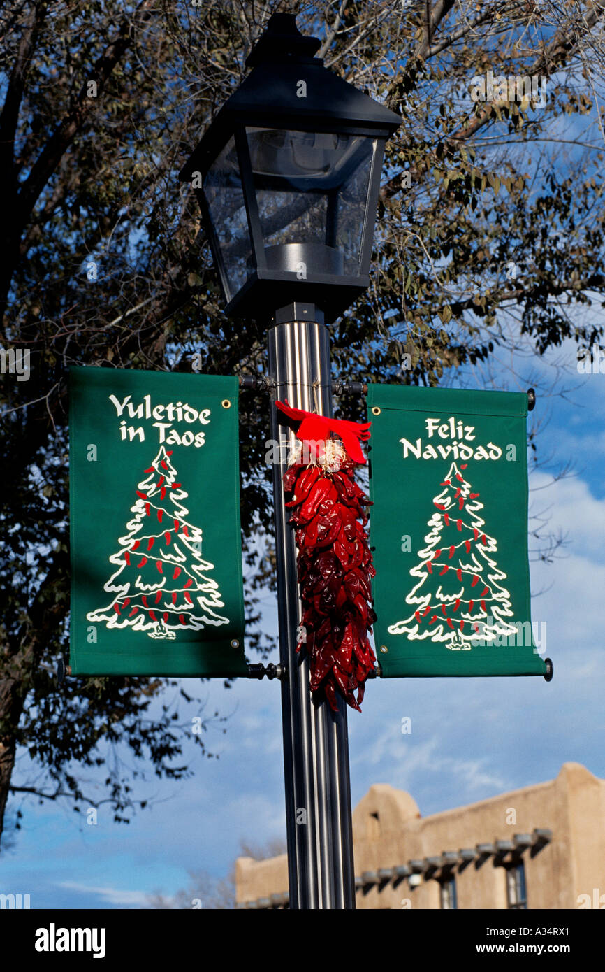 Taos new mexico christmas hires stock photography and images Alamy