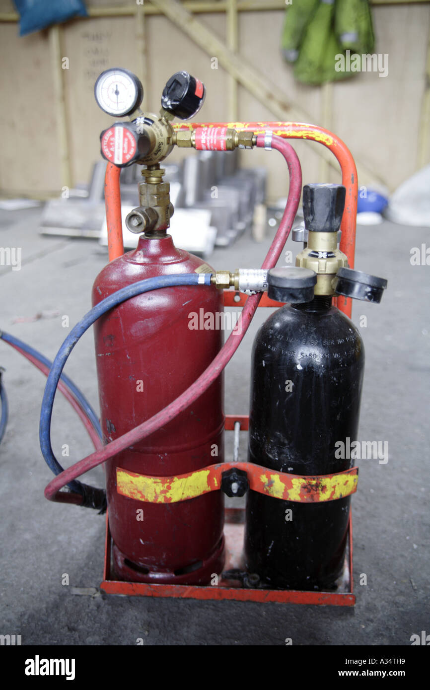Oxygen and Acetyline are the gases used for lead welding or burning