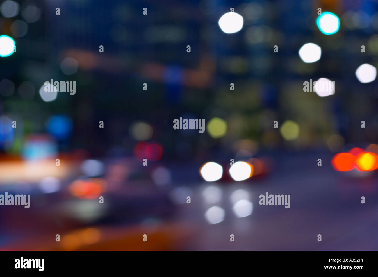 Blurred city hi-res stock photography and images - Alamy