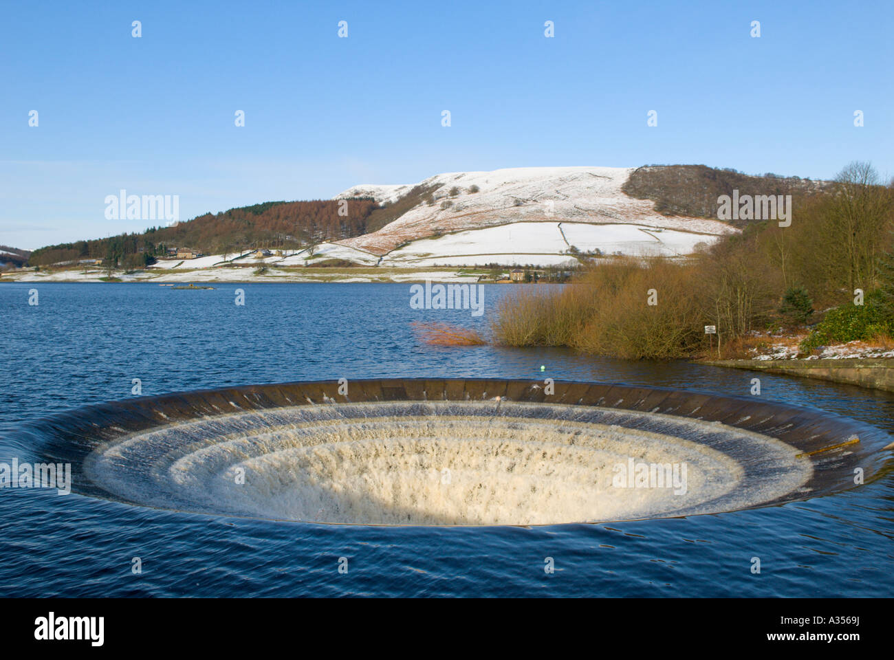 Ladybower bellmouth overflow in winter in Derbyshire,England, 'Great Britain' Stock Photo