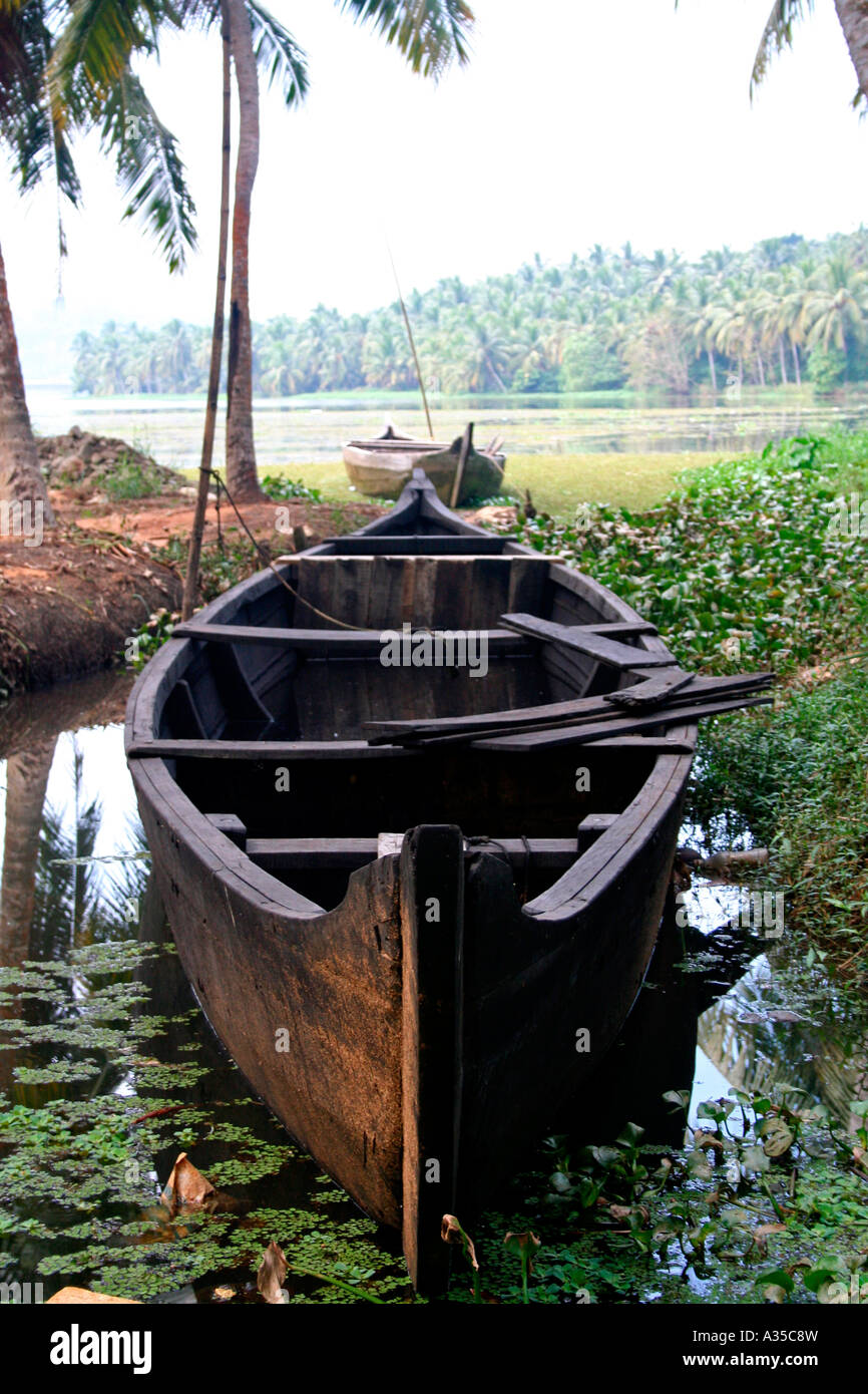 Parking zone - empty boat in the scenic backwaters of Kerala Stock Photo