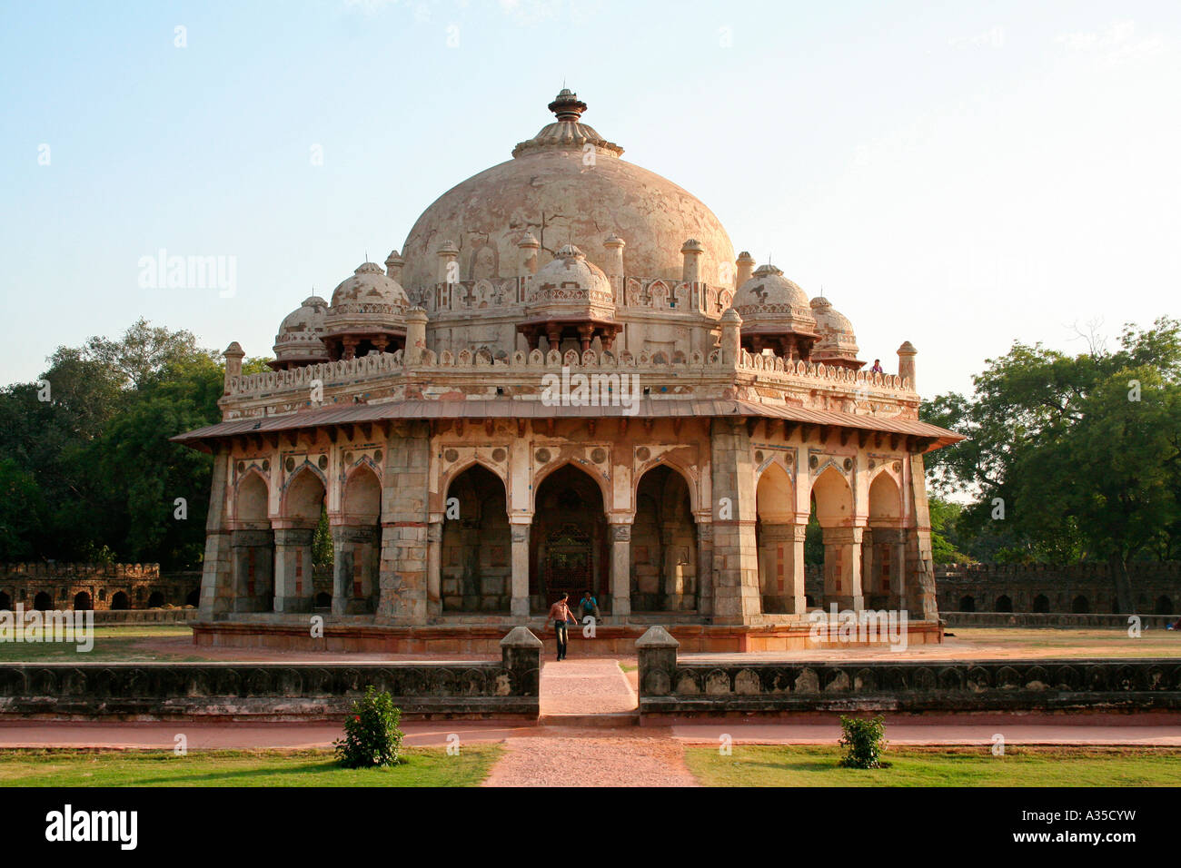 The tomb complex of Ali Isa Khan Niazi near Humayun's Tomb in New Delhi ...