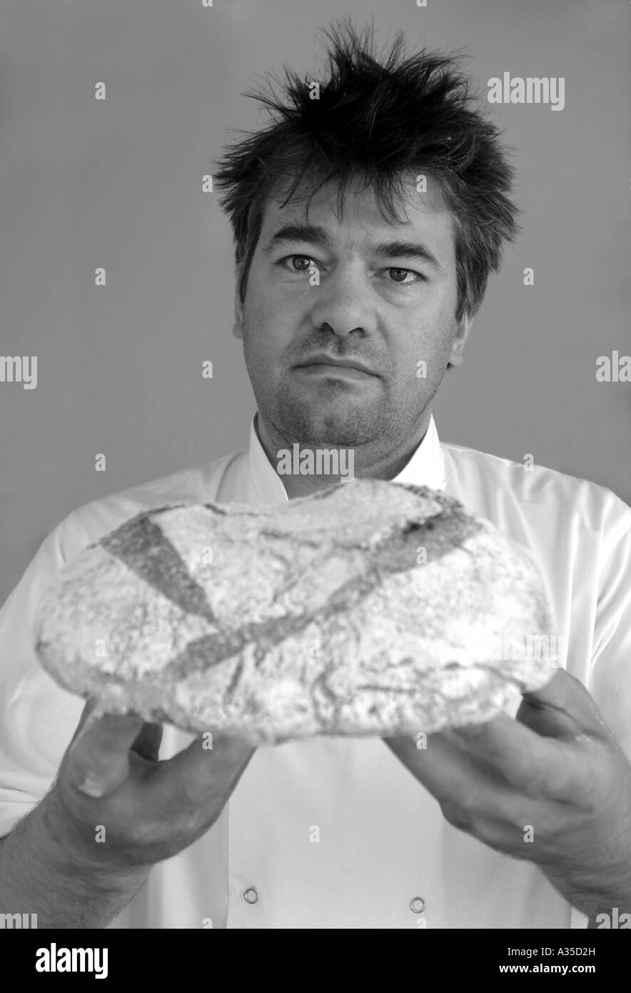 Loaves of bread basket Black and White Stock Photos & Images Alamy