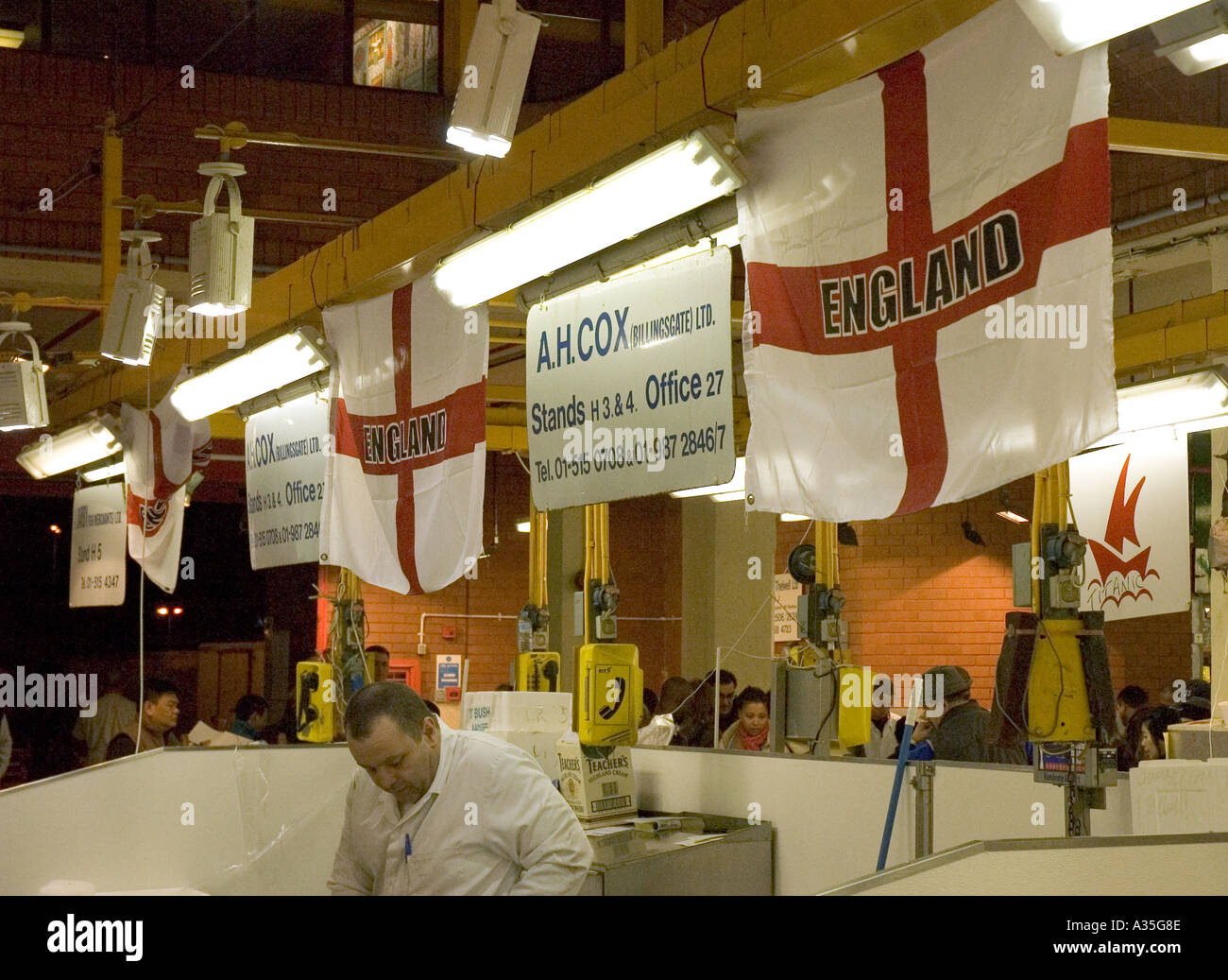 The Billingsgate Fish Market at Canary Wharf in London Stock Photo Alamy