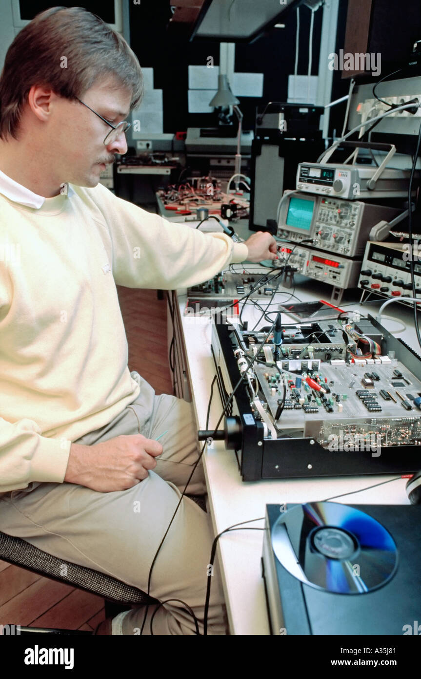 SOUND engineer in Research and Development Lab, Working on D V D