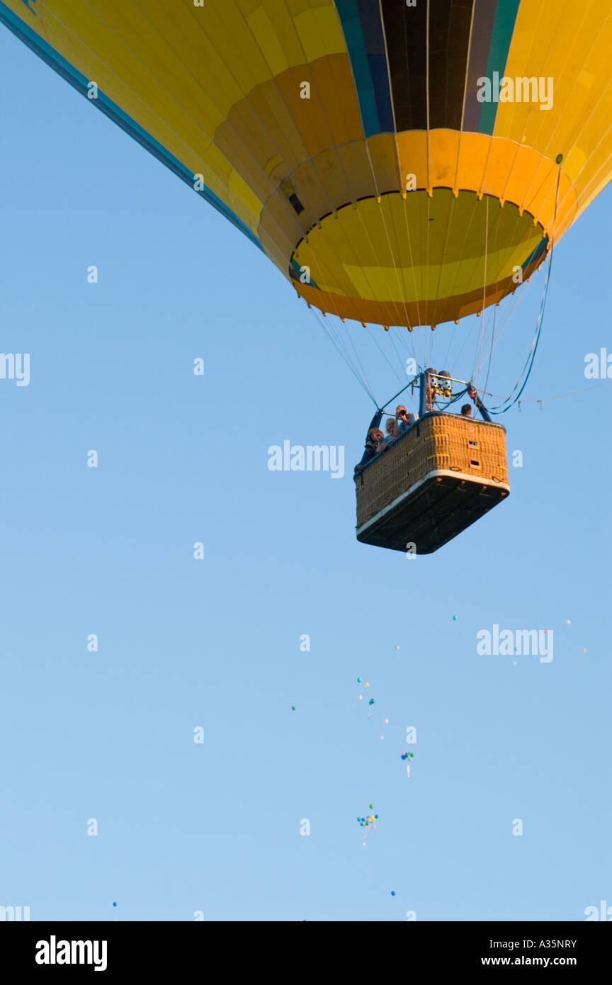 Hot air balloon in the blue sky Stock Photo - Alamy