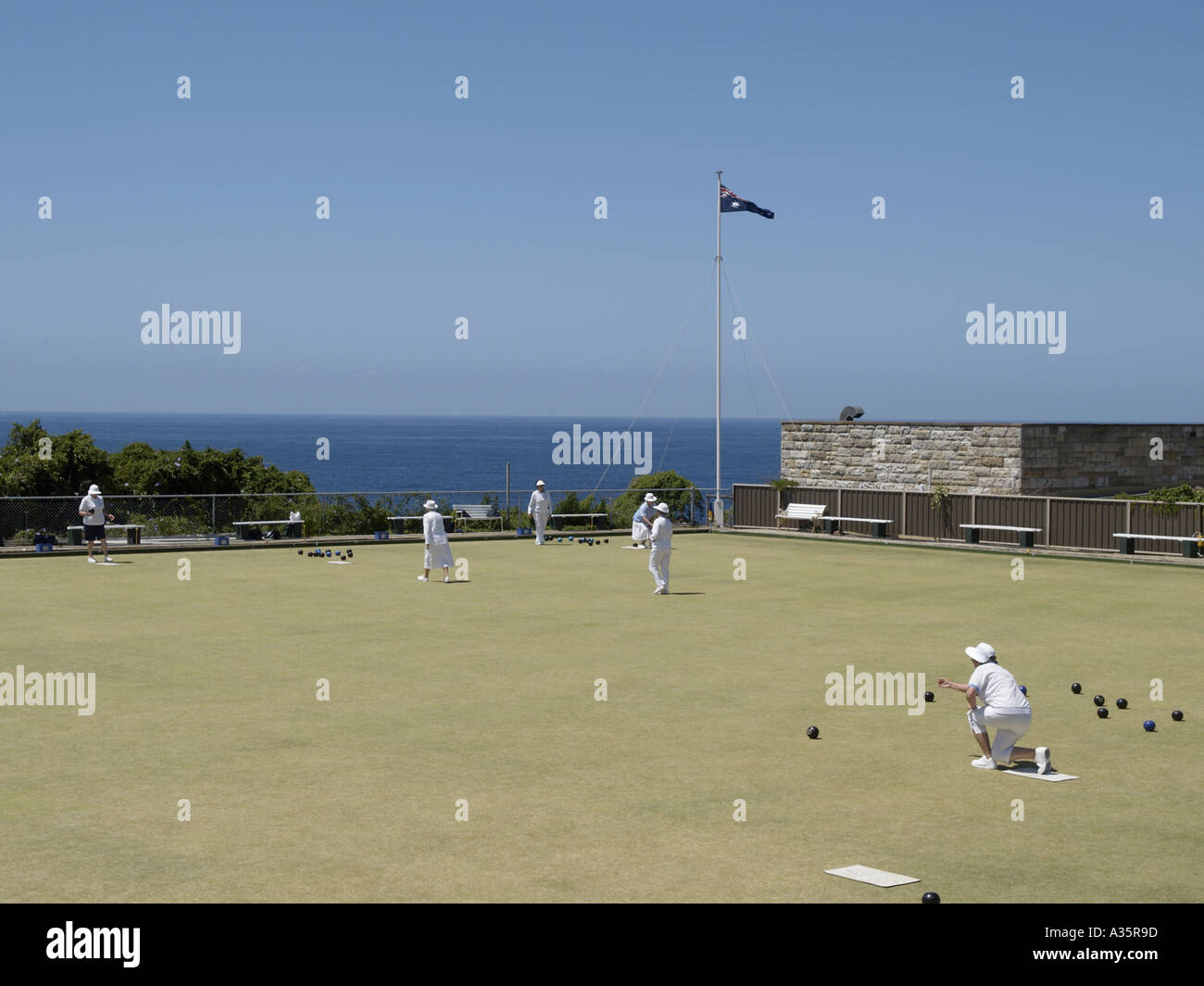 BOWLS BEING PLAYED CLOVELLY NEW SOUTH WALES AUSTRALIA Stock Photo