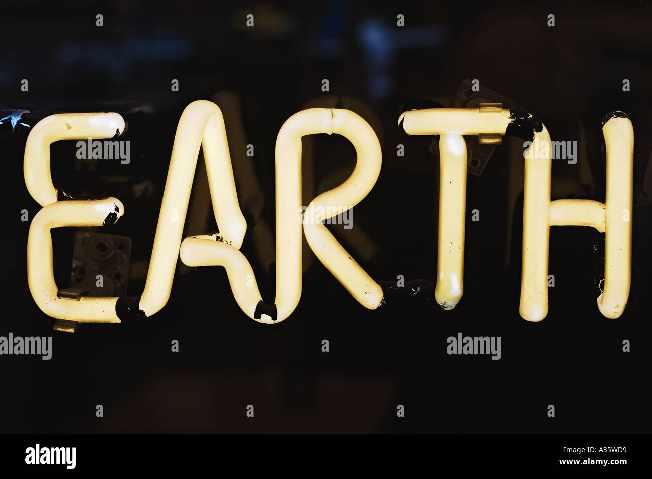 Earth sign hi-res stock photography and images - Alamy