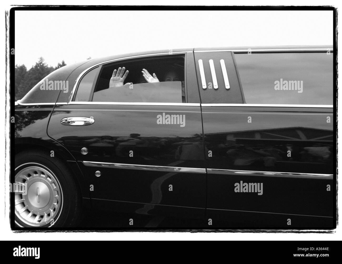 Bride groom wave limo departs hires stock photography and images Alamy