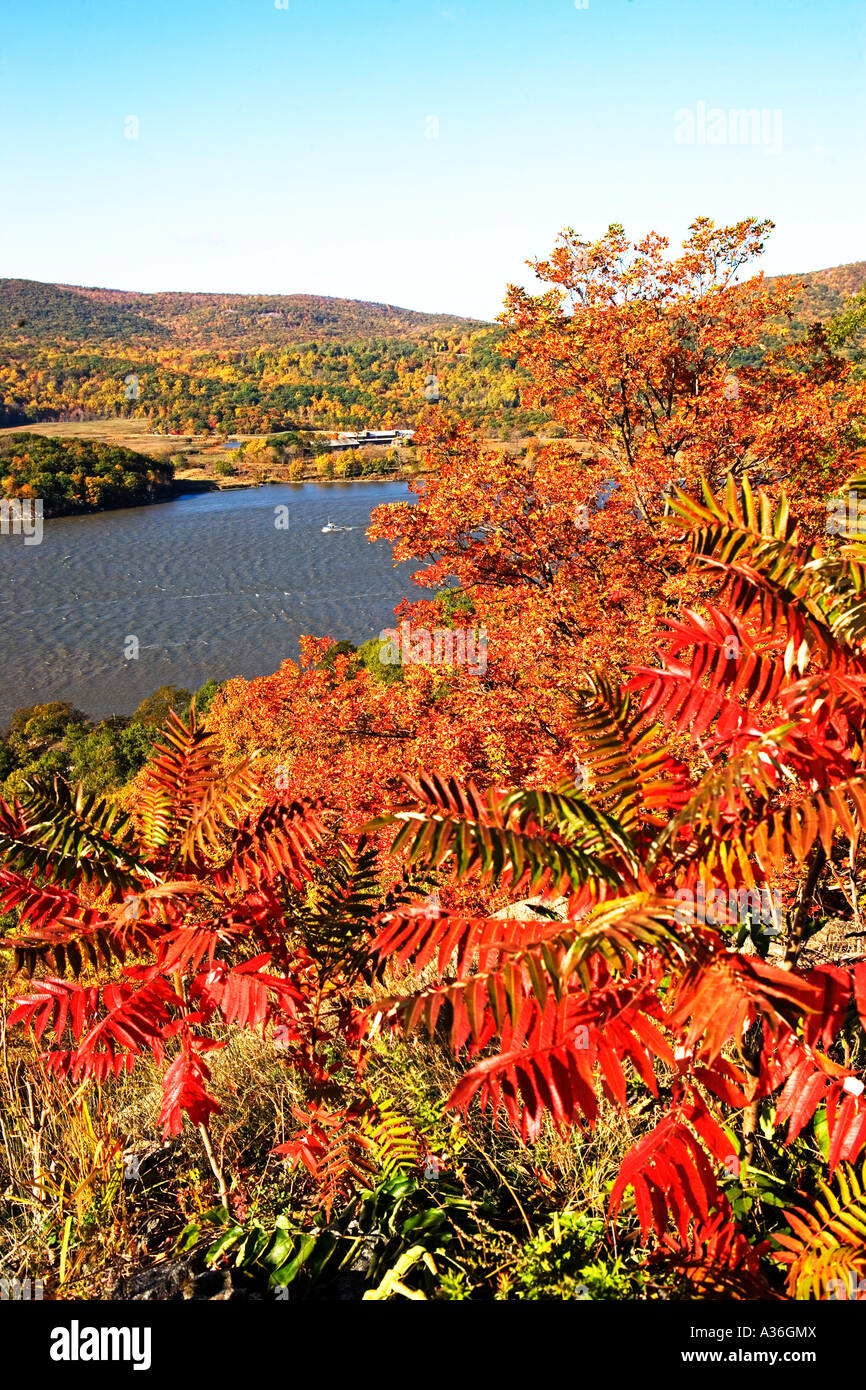 BEAR MOUNTAIN, FALL FOLIAGE Stock Photo Alamy