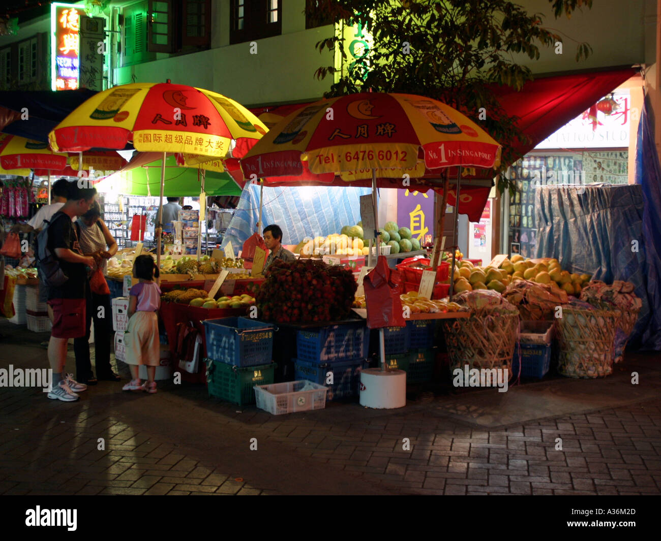 Singapore Night Market Stock Photo - Alamy