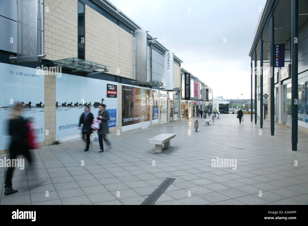 Harlow town center shopping at the water gardens Stock Photo Alamy