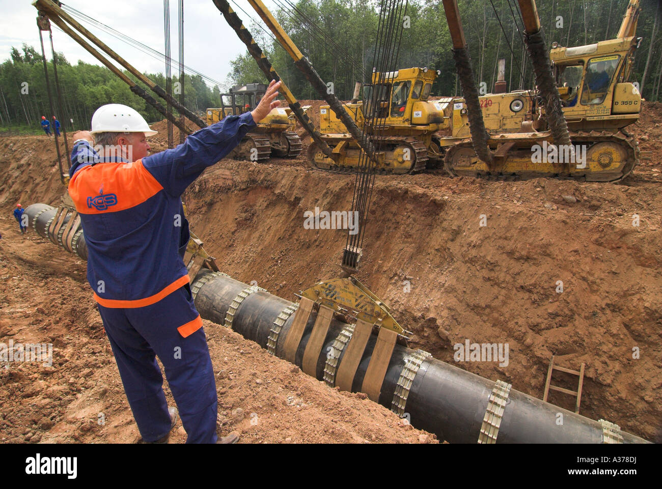 At the building site of the North Europen gas pipeline Russian federation Leningrad region 2006 06 21 Stock Photo