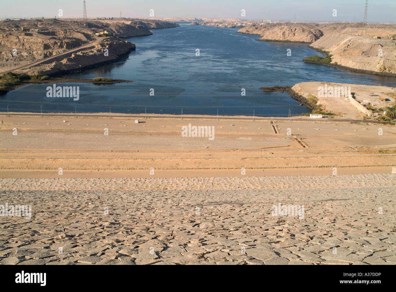 aswan dam tourism